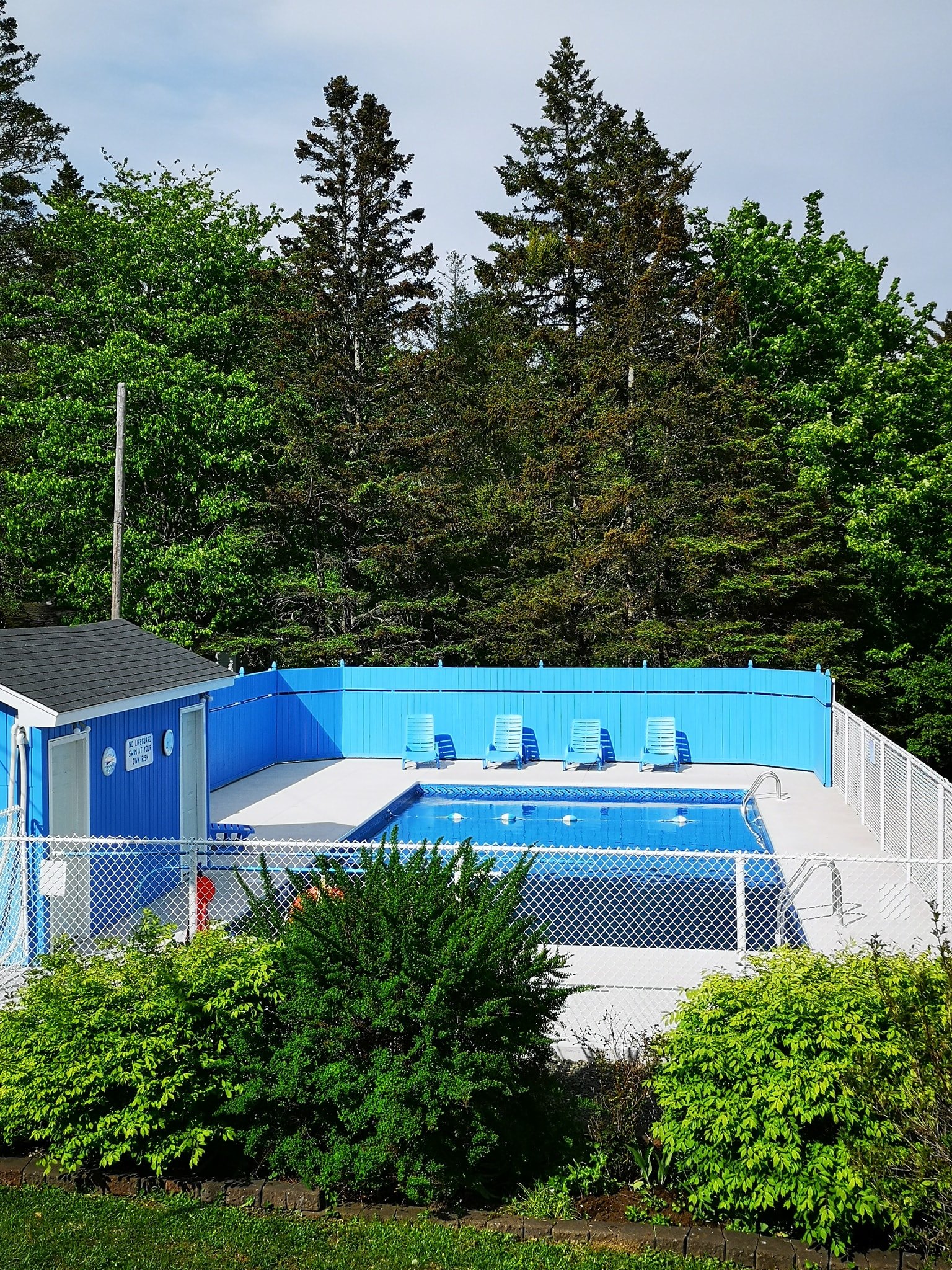 Mountain Top Cottages & Campground amenities