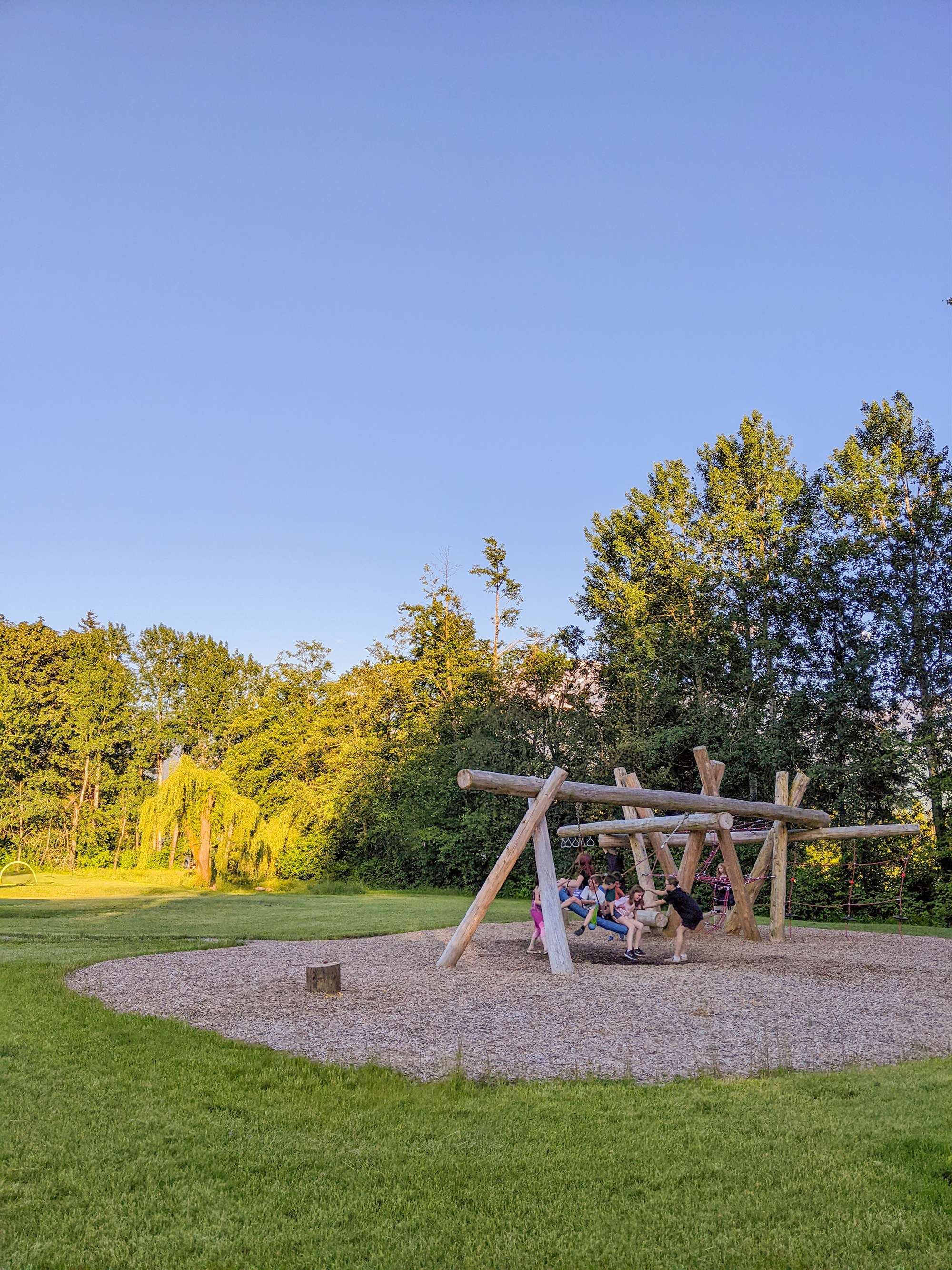 Pathfinder Agassiz amenities