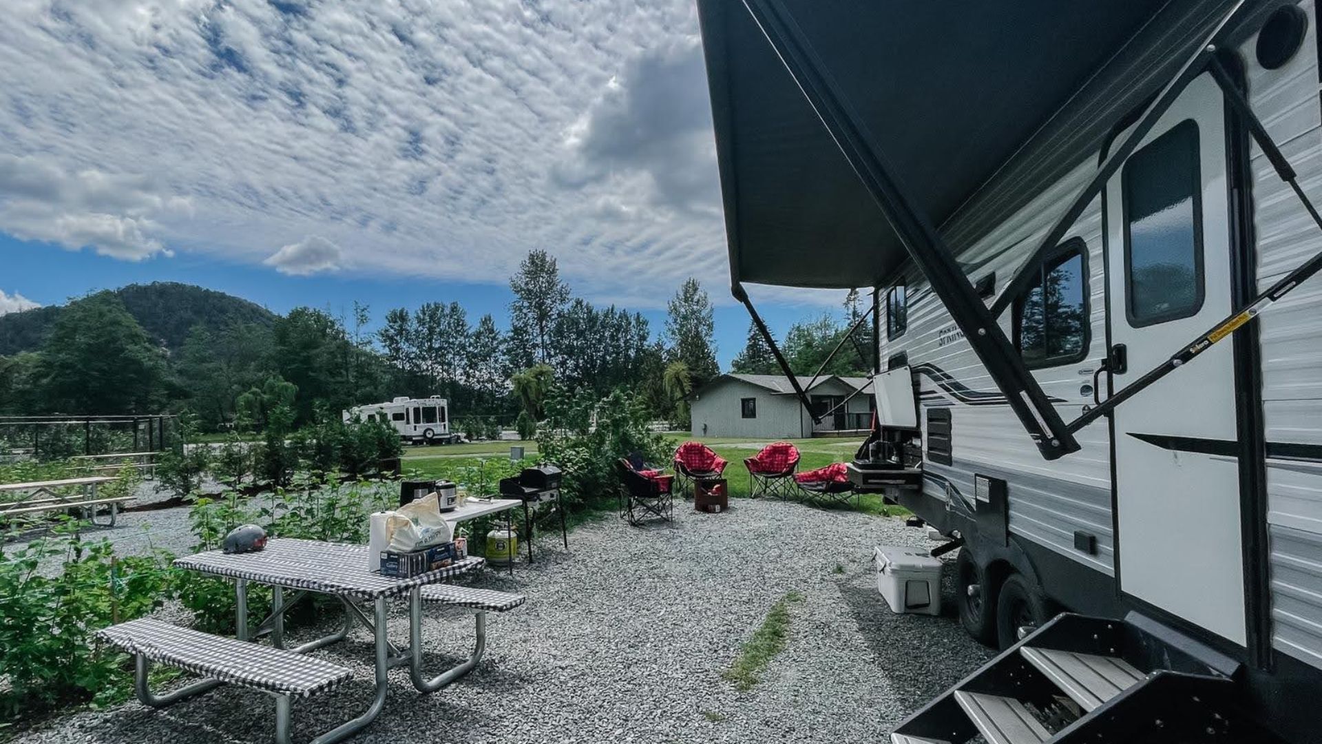 Pathfinder Agassiz photo 3