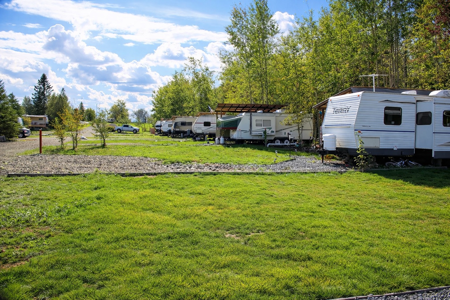 Home Away From Home Campground amenities